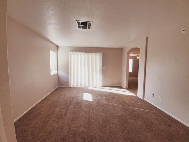 Photo - CUTE GATED 2BD/2BA CONDO IN LAS VEGAS! Unidad 201