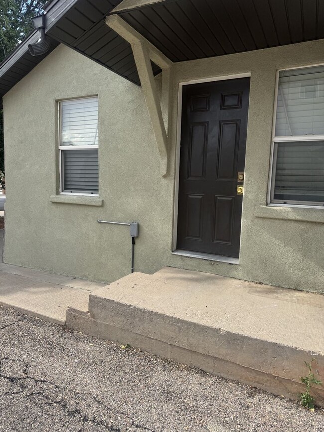 Photo - 442 N 400 W