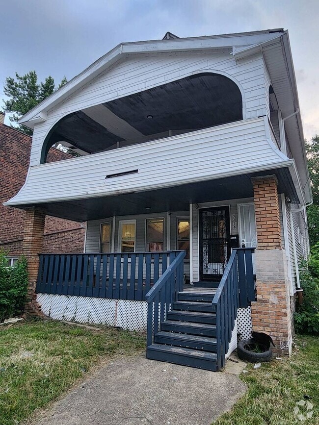 Building Photo - 3358 E 145th St Unit UP Rental