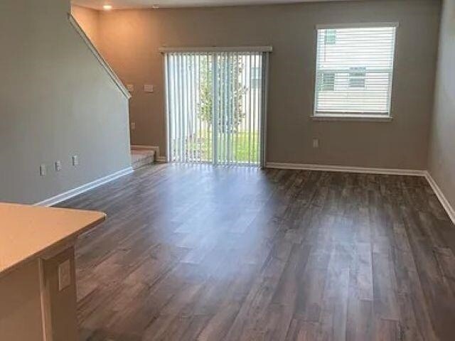 Photo - 128 Great Star Ct
