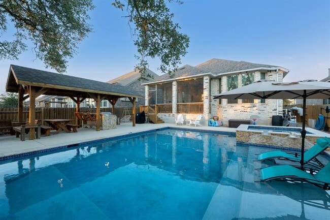 Photo - 217 Mineral River Lp