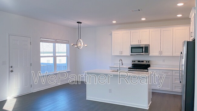 Photo - 15 Sandstone Dr