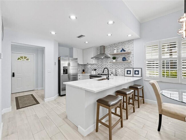 Photo - 3701 54th Dr W