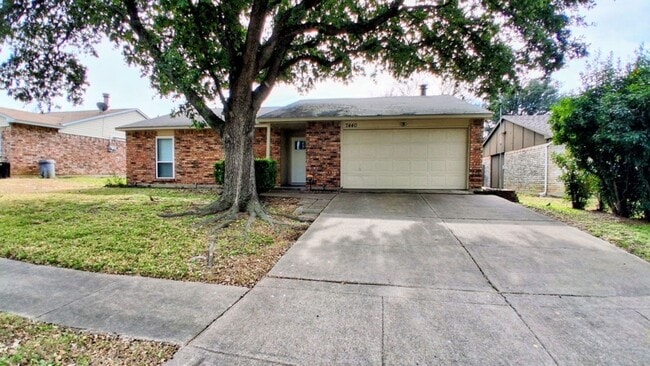 Photo - North Richland Hills Home on Spacious Lot!