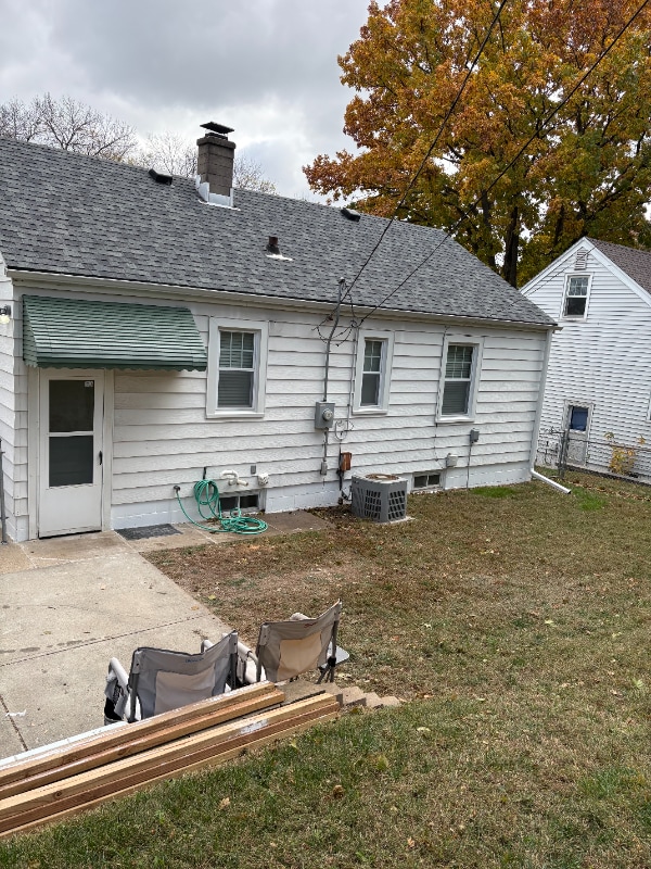 Photo - 1324 S 51st Ave