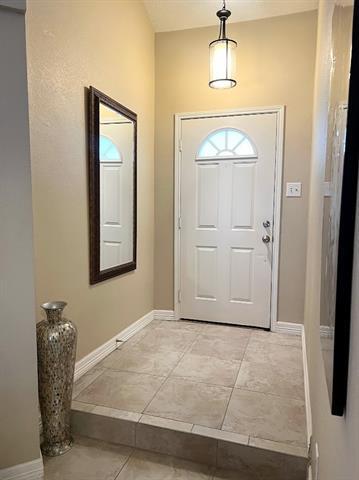 Photo - 1964 Hobart Ln