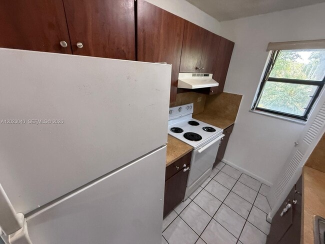 Photo - 6975 NW 179th St Unit 204