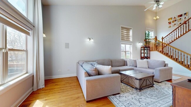 Photo - 331 Mary Belle Cir