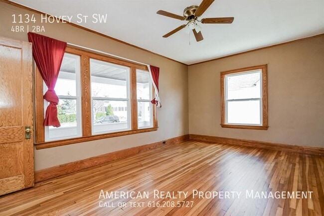 Photo - 1134 Hovey St SW