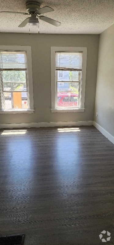 Building Photo - 175 Saltonstall Ave Rental