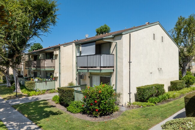 201 N Wayfield St., Orange