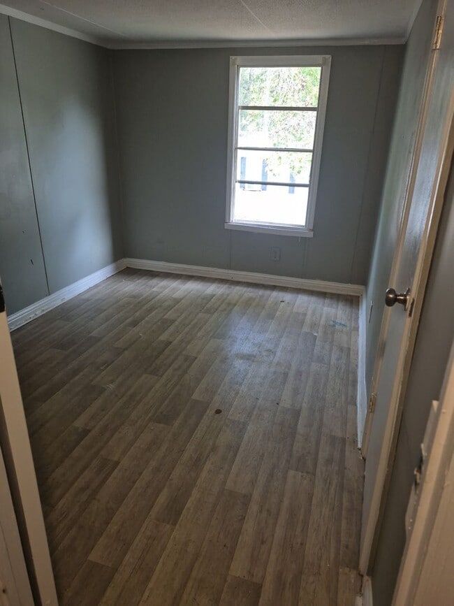 Photo - 3 bedroom 2 bath mobile home