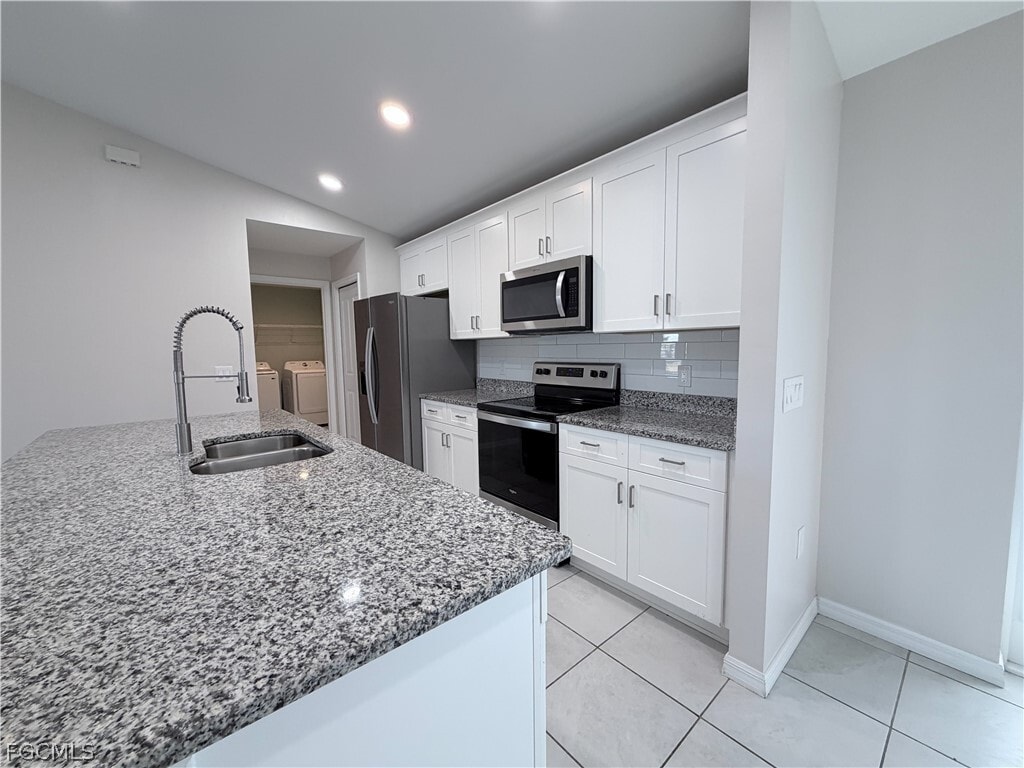 Photo - 331 NE 25th St