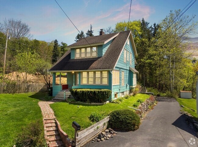 Building Photo - 114 Phelps Pl Rental