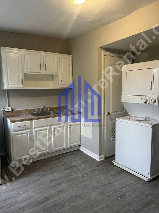 Photo - 1503 E 28th St Unidad 2
