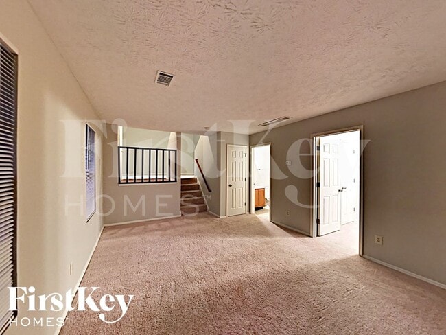 Photo - 1998 Glenwood Downs Dr