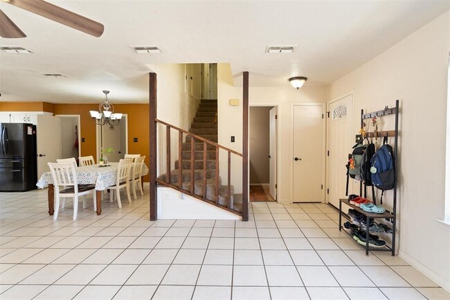 Photo - 104 Tomahawk Trail