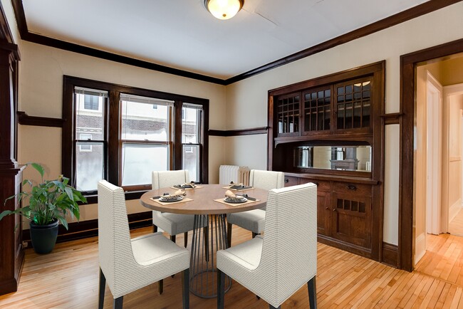 Photo - 3029 Holmes Avenue Unidad 1