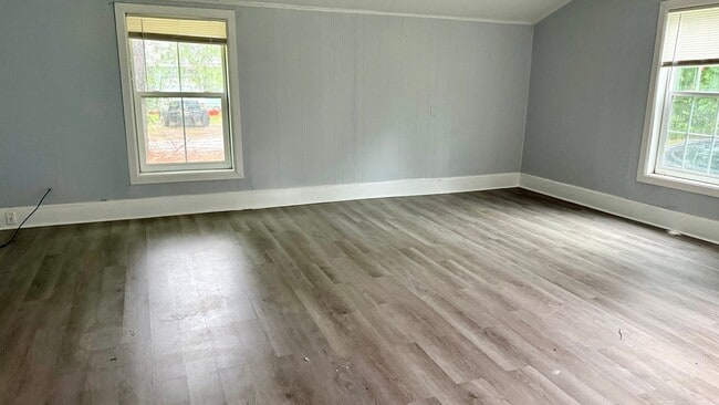 Photo - 1605 Easterling Dr