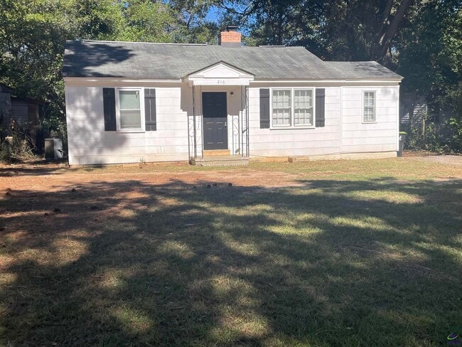 Building Photo - 216 Meadowdale Dr