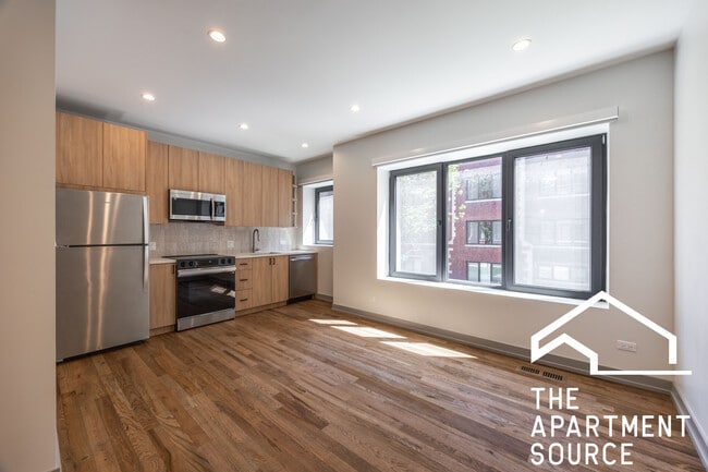 Building Photo - 1339 W Estes Ave Unit 1C Rental