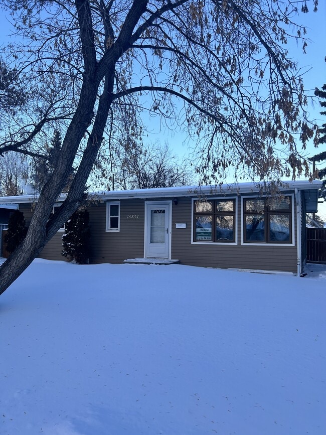 Photo - 16534-16103 103 Ave NW