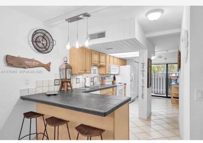 Photo - 87200 Overseas Hwy