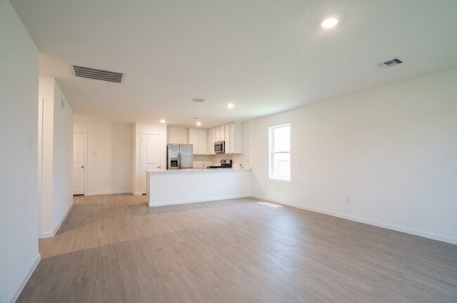 1614 Westland Ln
