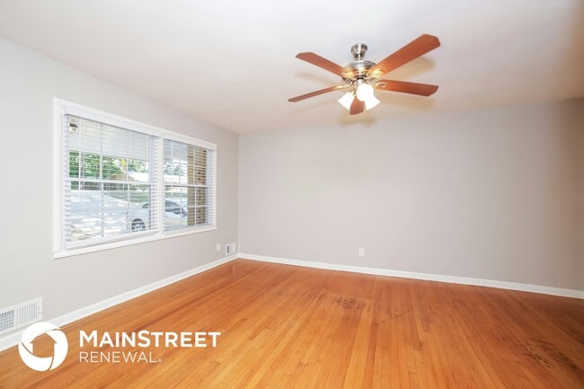 Photo - 3525 Oregon Trail