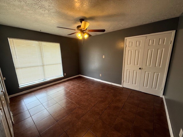 Photo - 2435 Spring Dusk Ln