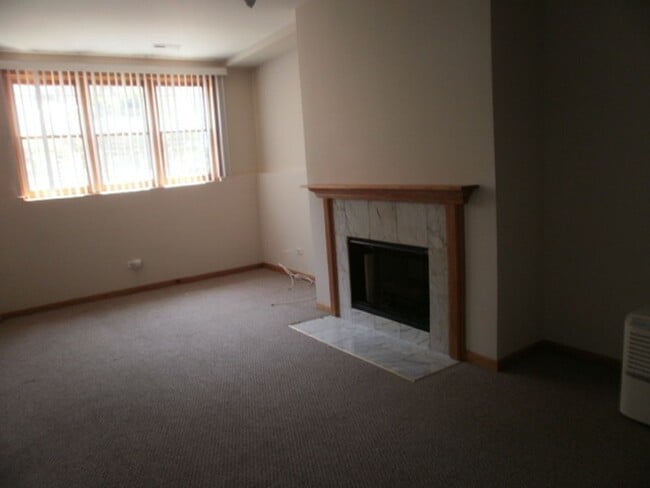 Photo - Kennelly Properties - 1336 Unit gdn