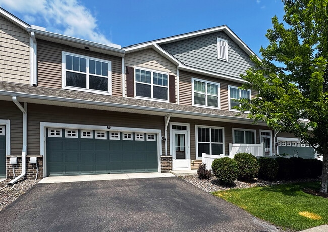 Building Photo - 9500 Washington Blvd Unit 7