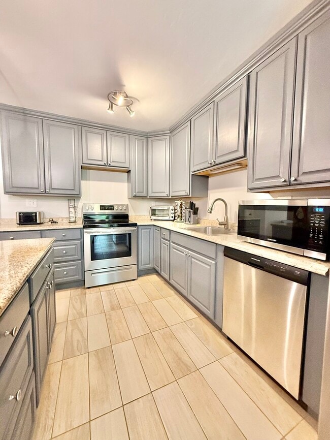 Photo - 5525 E Thomas Rd