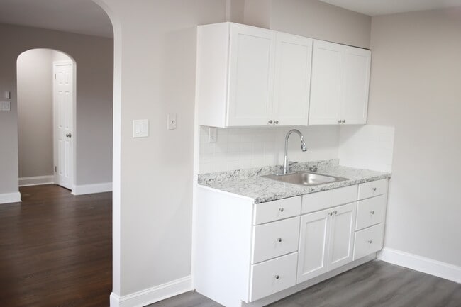 Photo - Wynmawr Court Apartments