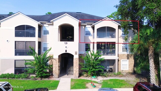 Building Photo - 940 Village Trail Unit 8-307