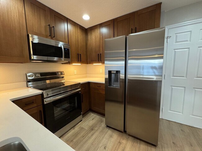 312 Freedom's Ring Dr