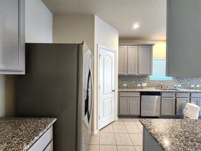 Photo - 12708 S Shore Dr