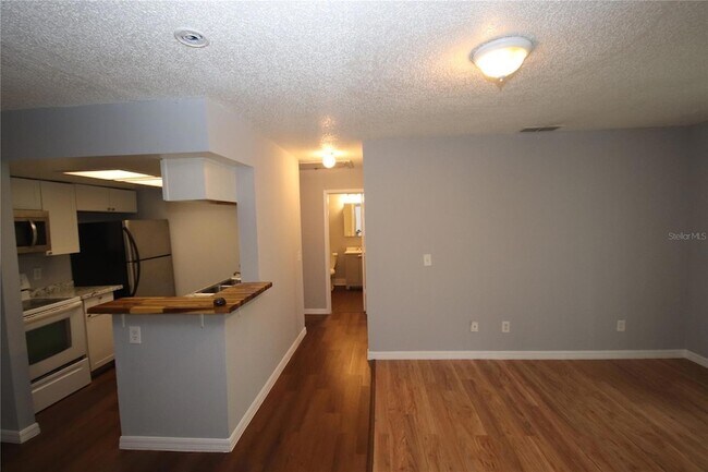 Photo - 1810 E 143rd Ave Unit 3