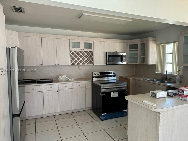 Photo - 3100 SW 103rd Ct