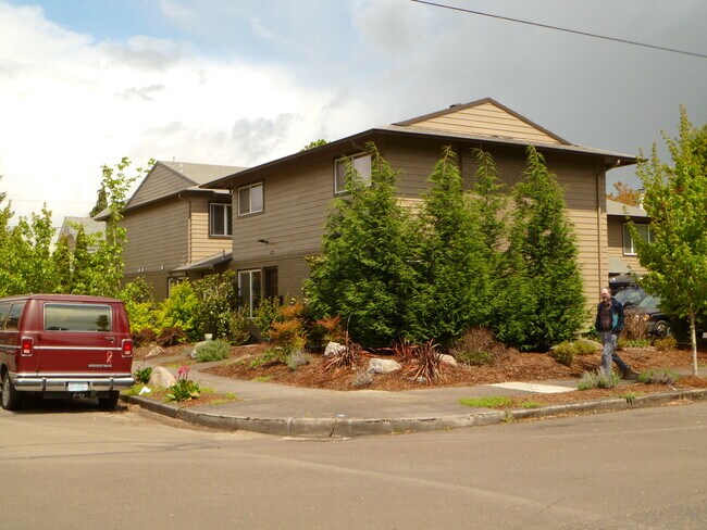 Clinton Abernathy Gorgeous Remodel 1br Har... - Clinton Abernathy Gorgeous Remodel 1br Har... Apartment Unit 1609-3