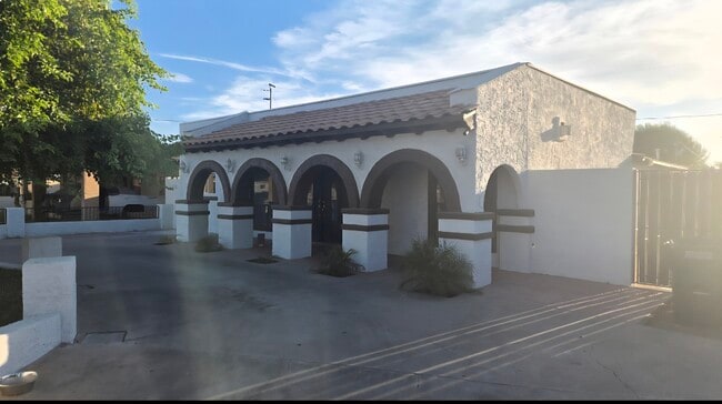 Photo - 106 S 29th Ave