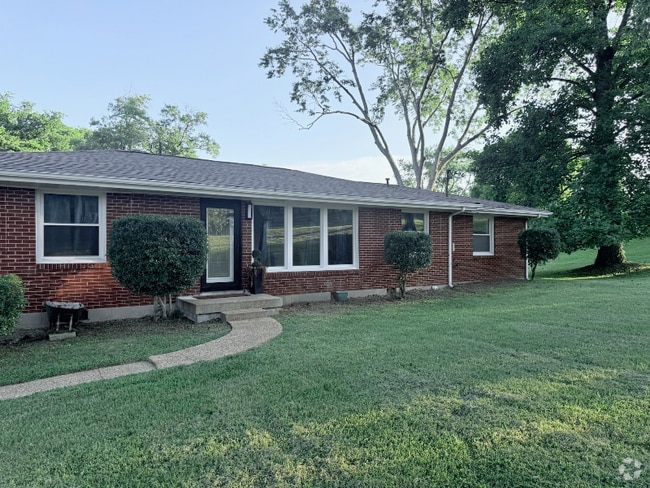 Building Photo - 1315 Bell Grimes Ln Rental