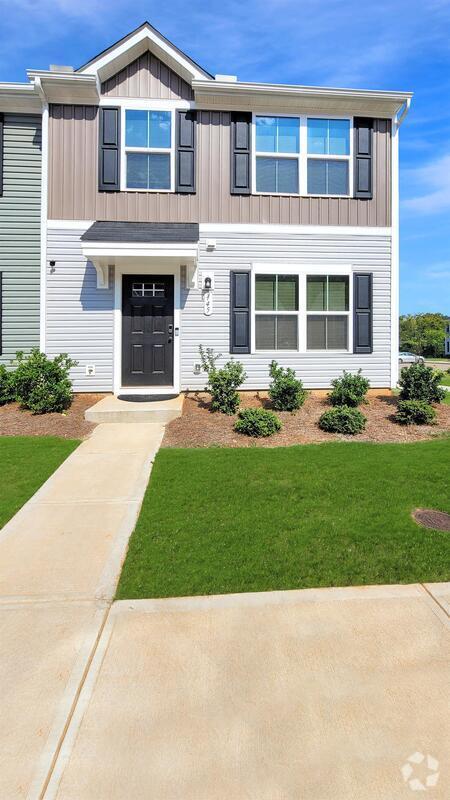 Building Photo - 145 Fernside Ct Rental