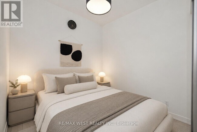 Photo - 898 Portage Pkwy Unit 4607