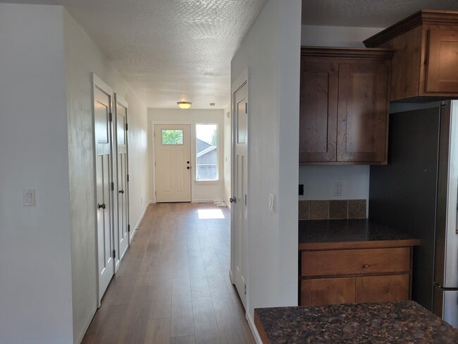 2470 Herrington Way