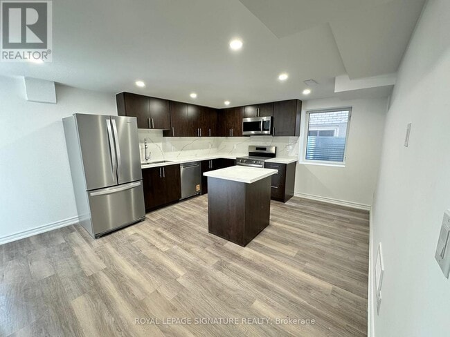 Photo - 17 Tamarisk Dr