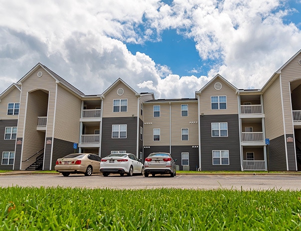 The Village on Sixth Avenue | Student Housing