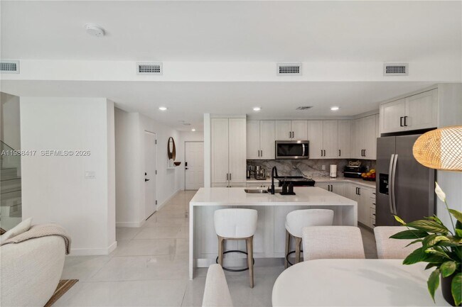 Photo - 1396 NW 3rd St