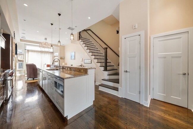 Photo - 410 Columbus Ave Unit 3