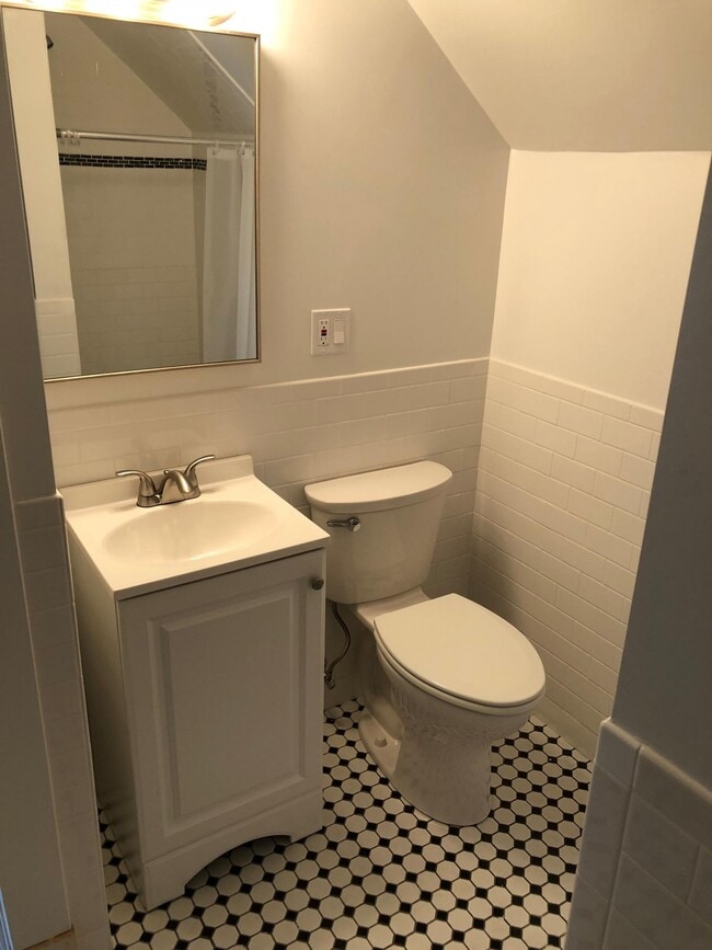 Photo - 19 Banks St Unidad #1